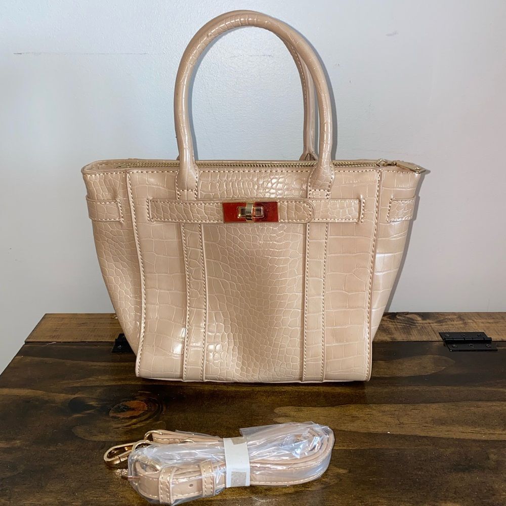 Massini Small Tan Leather Crossbody Purse Bag